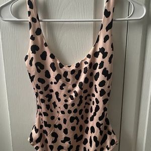 BRAND NEW Princess Polly body suit (size 2)